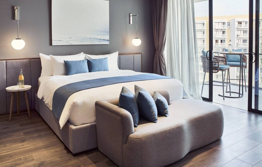 Standard Room, 1 King Bed with Balcony – PREMIER RESIDENCES PHÚ QUỐC