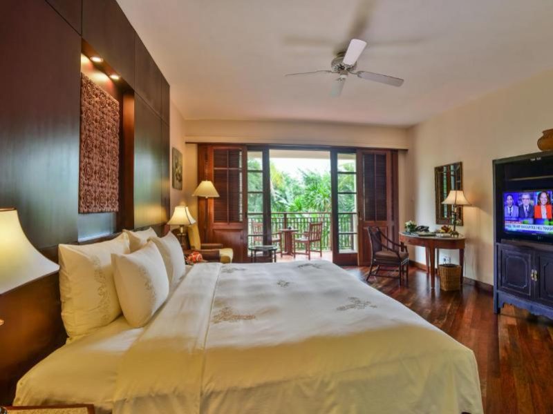 Lagoon Superior + 60′ massage body/khách/đêm – FURAMA RESORT & SPA