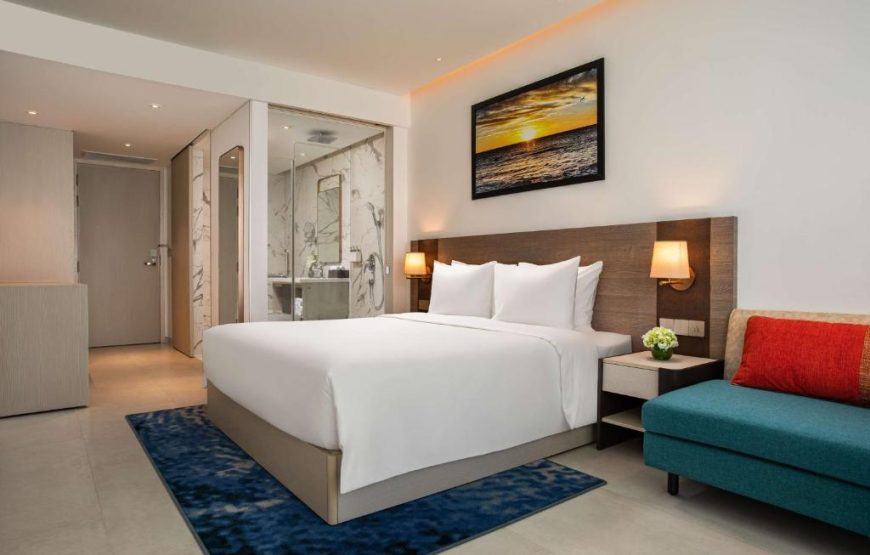 RADISSON HOTEL DA NANG: Executive Corner Suite Double (Executive Lounge Access)