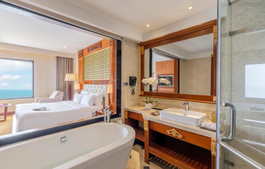 DLG HOTEL: Premier Deluxe Ocean View