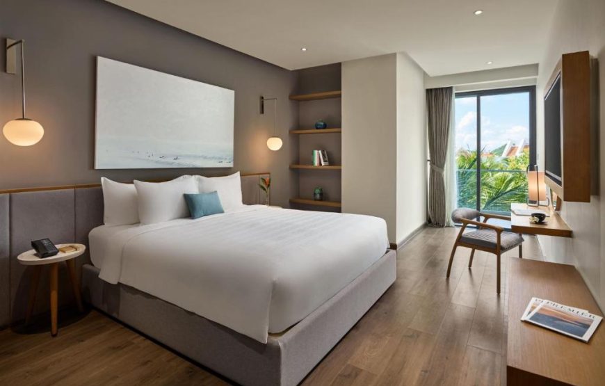 Superior Suite, 2 King Beds with Balcony