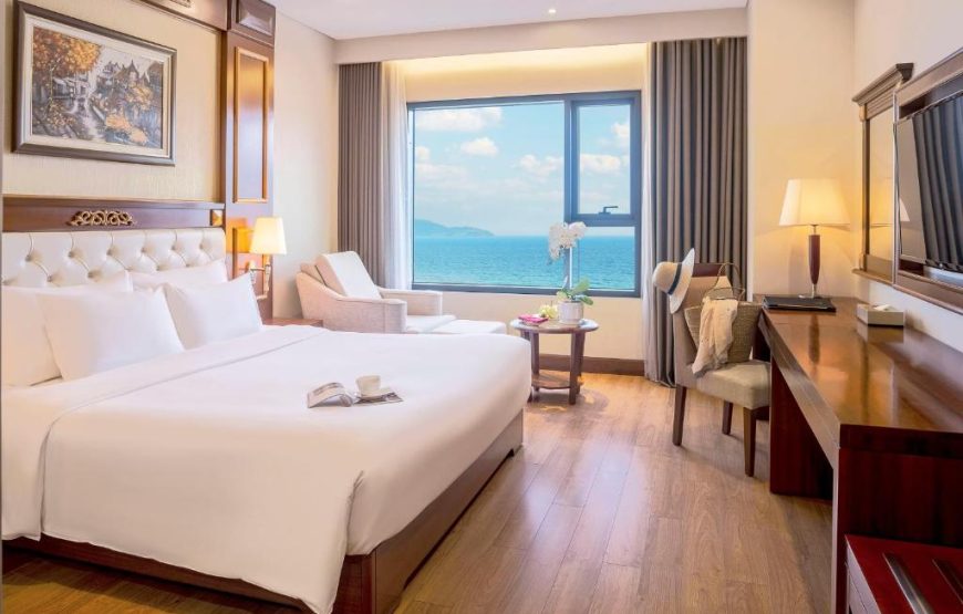 DLG HOTEL: DELUXE DOUBLE OCEAN VIEW