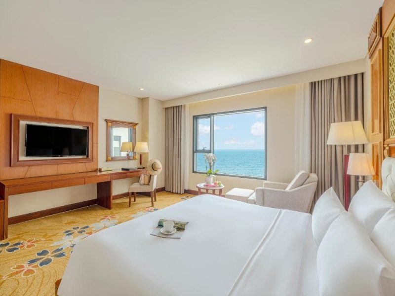 DLG HOTEL: Premier Deluxe Ocean View