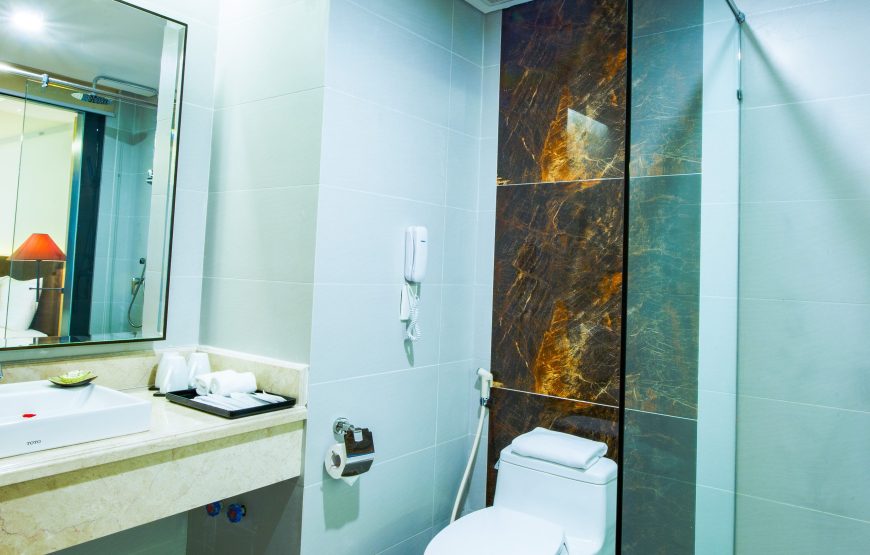 Deluxe Ocean View Kinh – MƯỜNG THANH LUXURY ĐÀ NẴNG