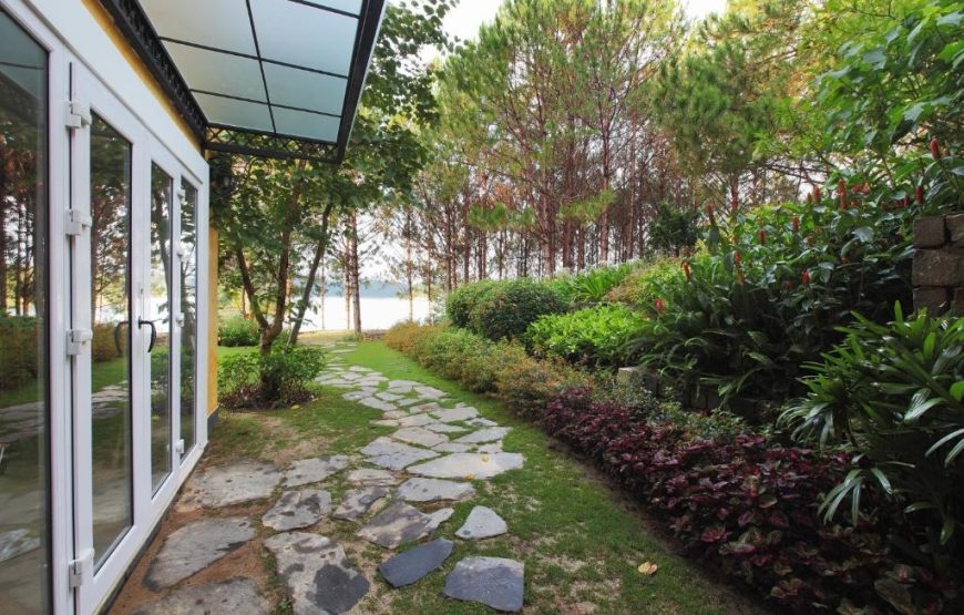 Villa Deluxe 2 Bedrooms Lake View
